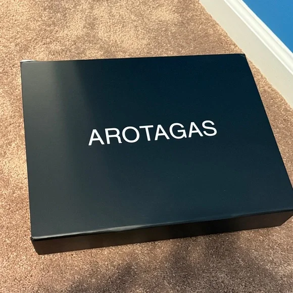 Arotagas Mirenza Dress - Picture 8 of 9